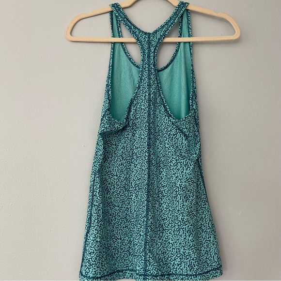 Nike Dri-Fit Leopard Print Racerback Tank Top - Picture 2 of 6